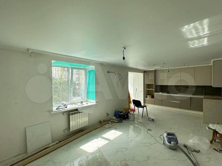 3-к. квартира, 81,8 м², 4/14 эт.