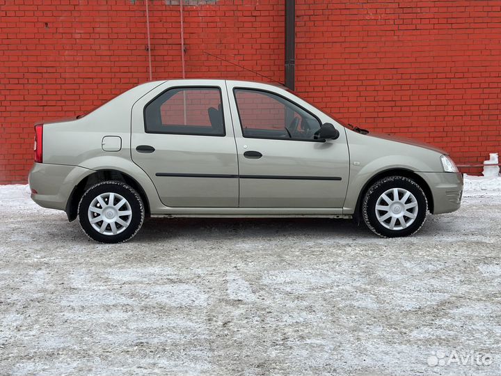 Renault Logan 1.6 AT, 2012, 119 400 км