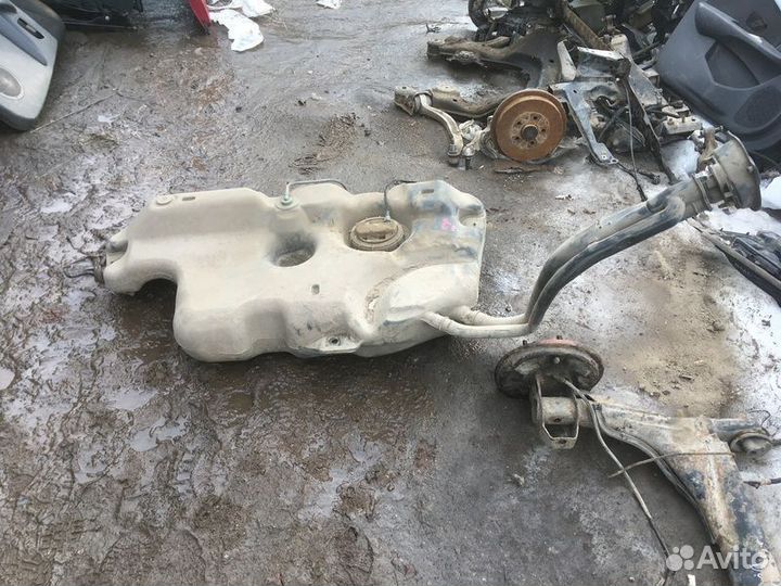 Бак топливный Renault Logan