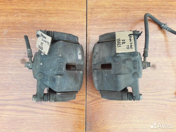 Суппорт передний Nissan X-Trail Т31