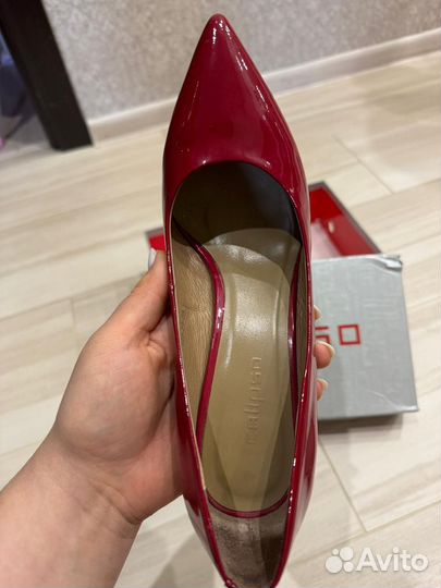 Туфли женские