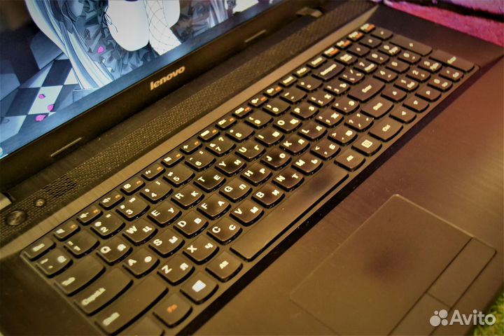 Ноутбук Lenovo с большой диагональю