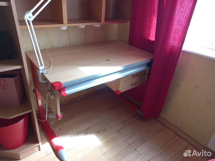 Растущая парта Kettler