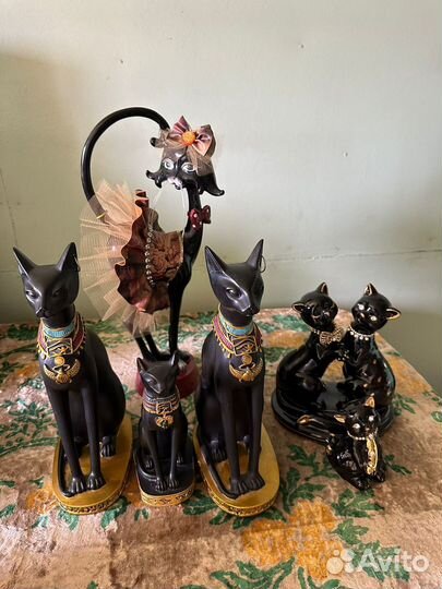 Статуэтка кошка