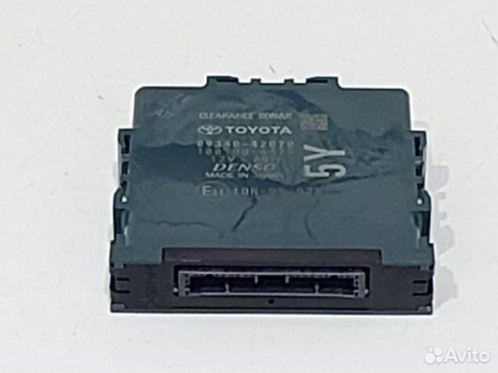 Блок управления парктроником Toyota Rav4 XA50