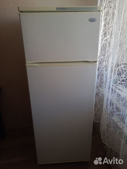 Продам холодильник бу, рабочий