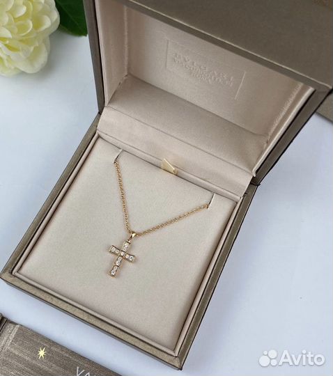 Крест bvlgari