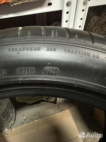 Pirelli P Zero 275/40 R18 100Y