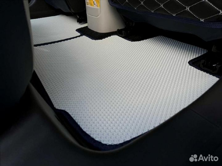 Автоковрики без бортов