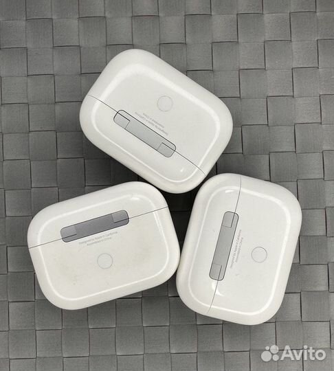Кейс для AirPods Pro оригинал