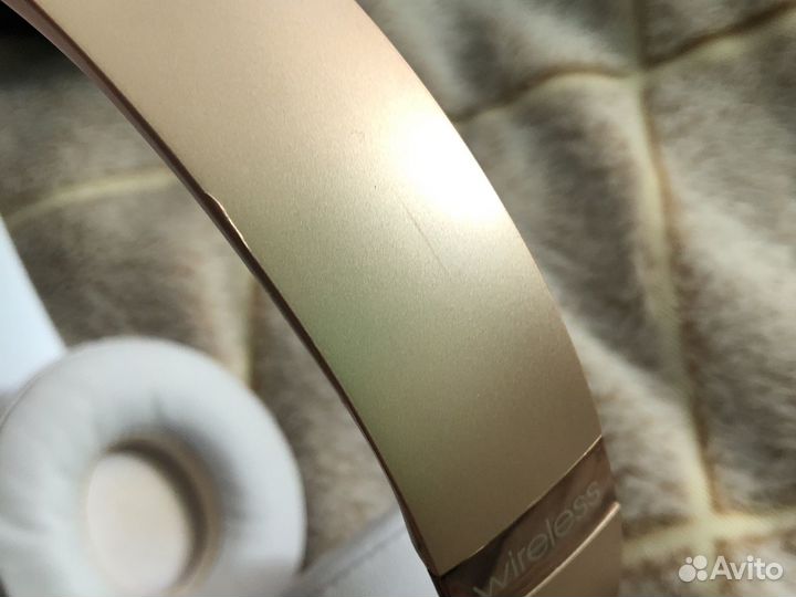 Беспроводные наушники Beats solo 3