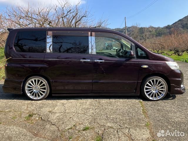 Nissan Serena 2.0 CVT, 2009, 46 000 км