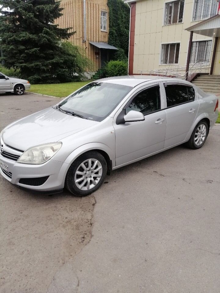 Opel Astra: фото владельца