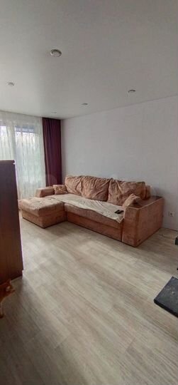 3-к. квартира, 55 м², 3/5 эт.