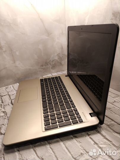 Отличный Asus intel i5/GeForce 920M/8 Озу/SSD/HDD