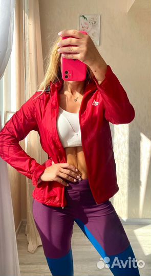 Спортивная куртка Adidas