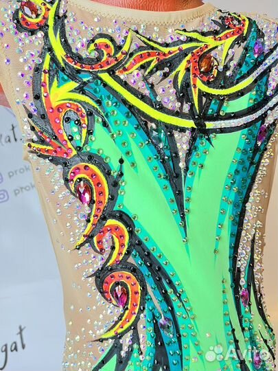 Аренда, продажа купальника для хг рост 123-128-134