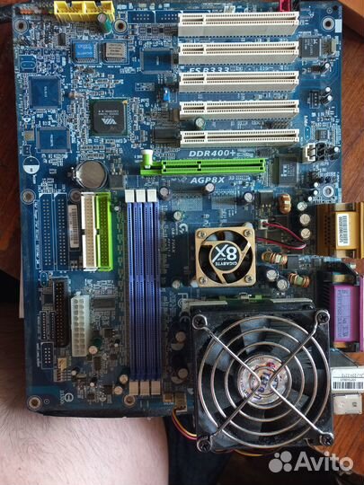 Материнская плата DDR 400 AGP8X