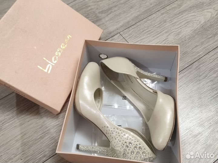 Свадебные туфли 37