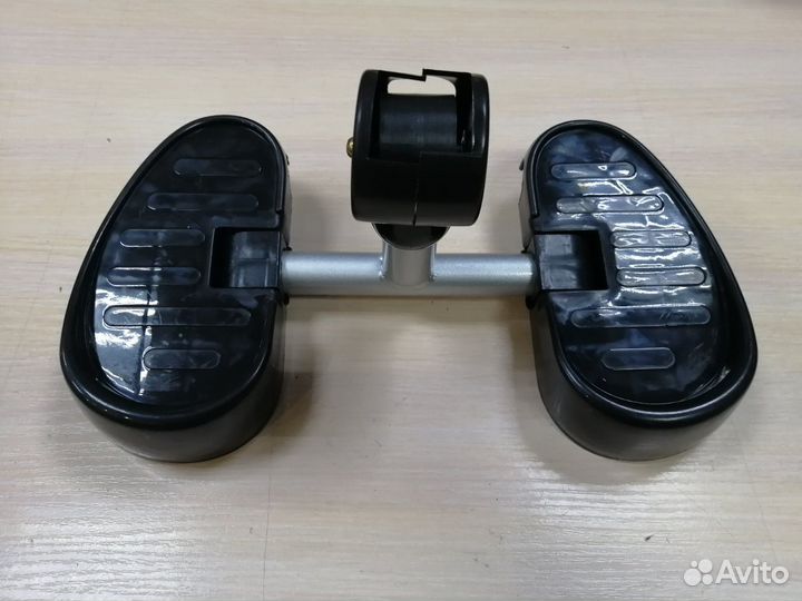 Дополнительные педали трехколесного велосипеда №04