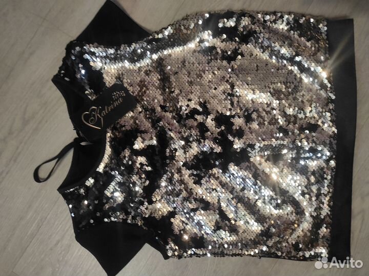 Кофта нарядная для девочки