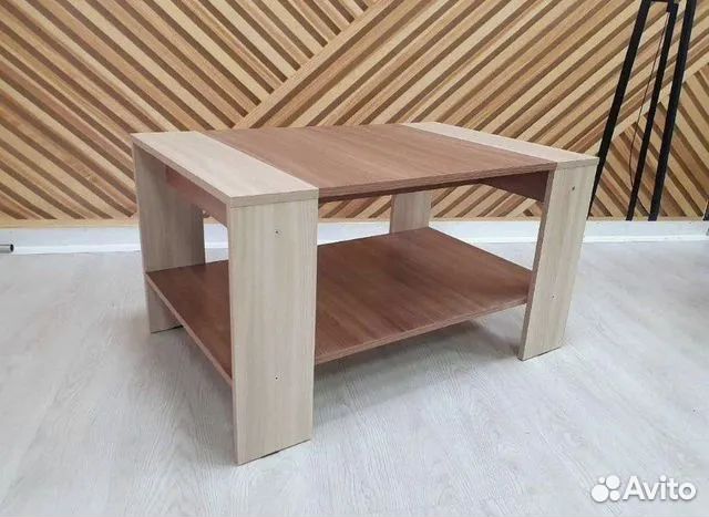 Журнальный столик