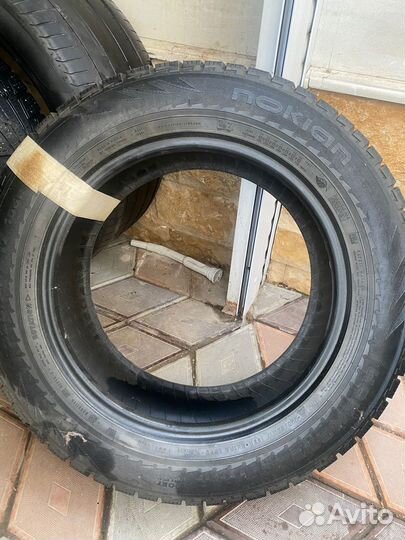 Nokian Tyres Hakkapeliitta 1 225/65 R17
