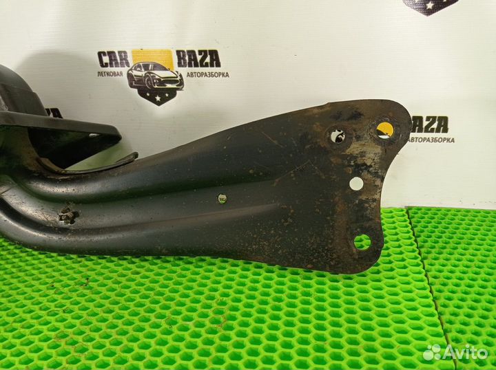 Рычаги задний продольный левый L Volkswagen Touran