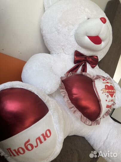 Большие плюшевые медведи