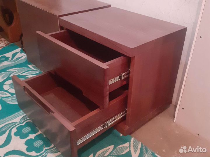 Тумба прикроватная массив из бука