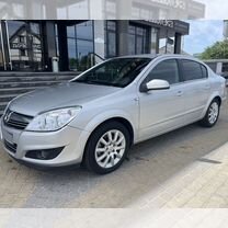 Opel Astra 1.8 AT, 2008, 230 000 км, с пробегом, цена 699 000 руб.