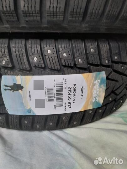 Nokian Tyres Nordman 7 215/55 R17 98T