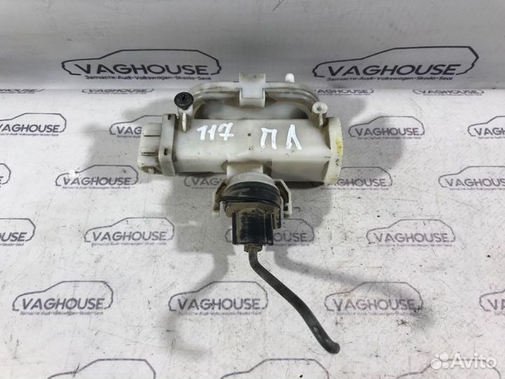 Активатор замка двери передний левый Volkswagen