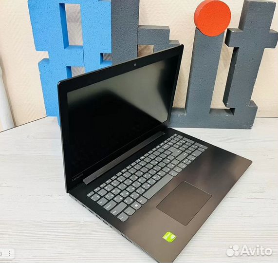 Игровой ноутбук i5-8250 8gb MX150 2gb