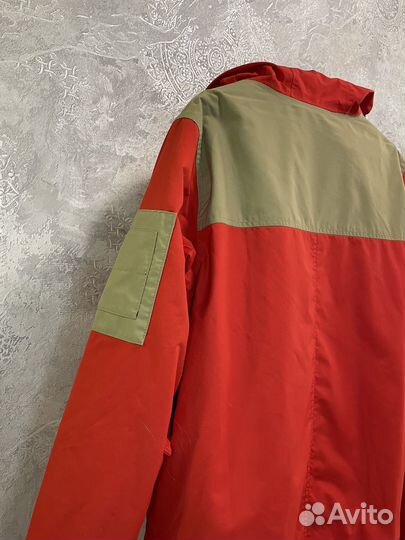 Сноубордическая куртка Burton горнолыжная