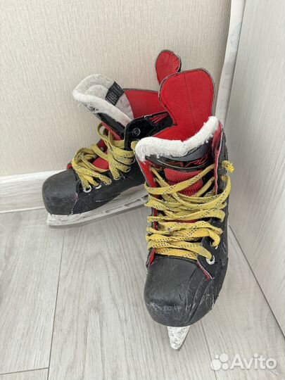 Хоккейные коньки bauer vapor x2.5