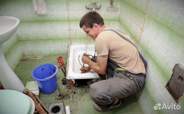 Сантехник. Ремонт, установка ванны