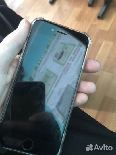 Продаю iPhone