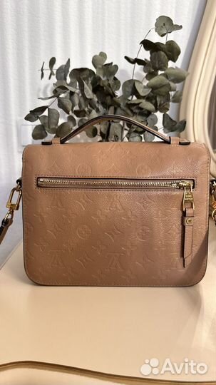 Сумка Louis Vuitton