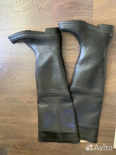 Сапоги болотники