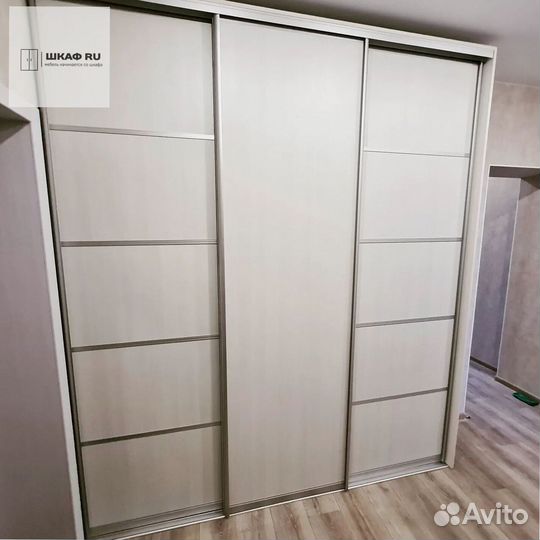 Красивый шкаф купе