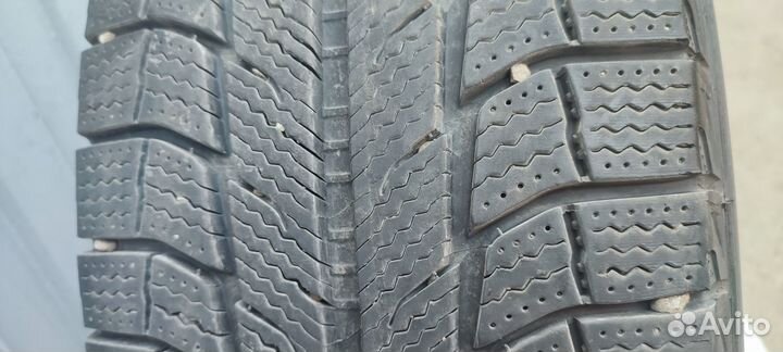 Michelin Latitude X-Ice 2 235/65 R18