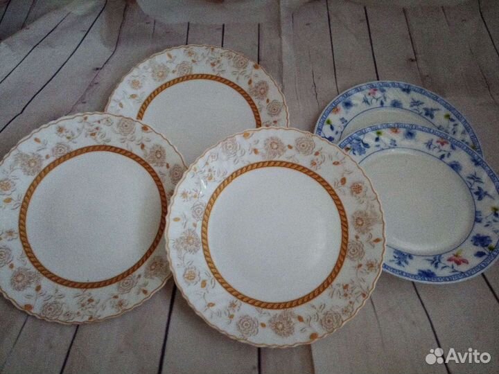 Тарелки новые