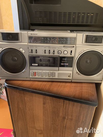Магнитола Hitachi TRK-7700E
