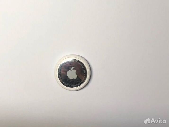 Airtag новый. Брелок в подарок