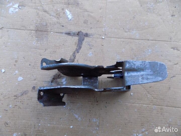 Педаль тормоза Sandero 2014