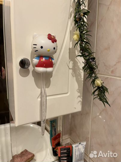 Держатель для зубной щетки