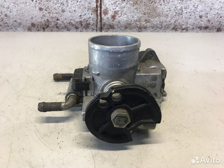 Дроссельная заслонка Daewoo Nexia седан 1.5 16