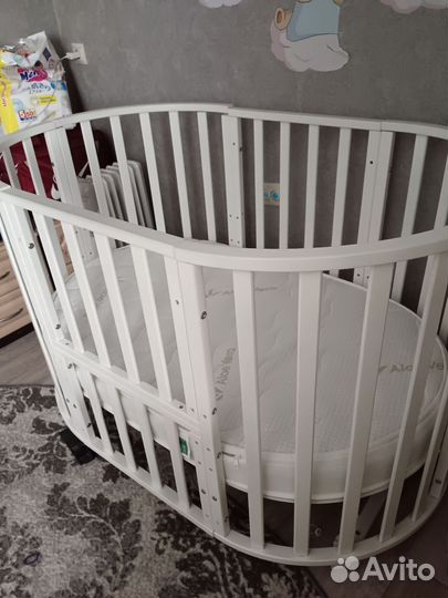 Детская кровать трансформер с маятником