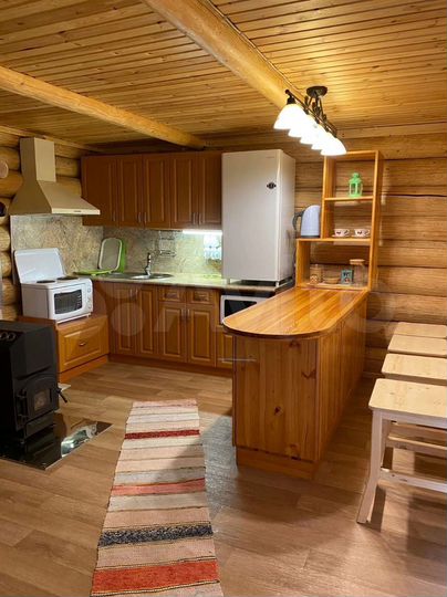 Дом 50 м² на участке 8 сот.